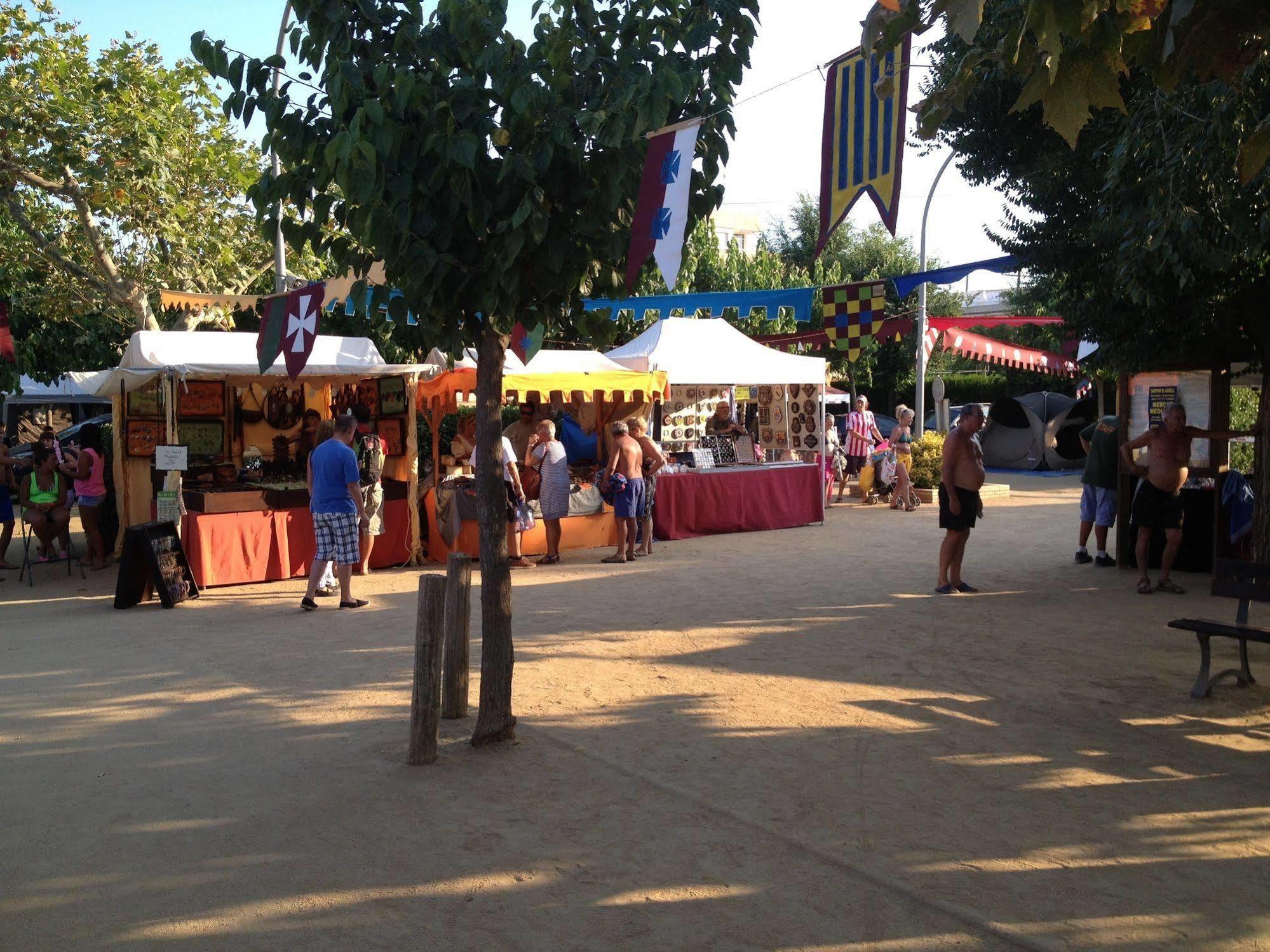 Camping El Camell Pineda de Mar Esterno foto