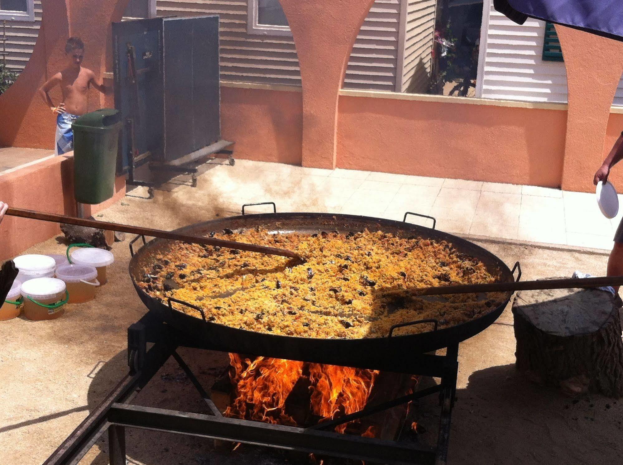 Camping El Camell Pineda de Mar Esterno foto